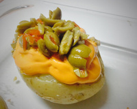 Batata recheada de microondas