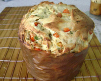 Panetone salgado: 10 receitas para inovar no clássico de Natal e conquistar elogios na ceia natalina