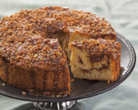 Pudim de café com nozes, uma receita saudável sem manteiga e farinha para saborear no lanche da tarde