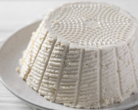 Faço minha própria ricota em casa: economizo e uso em tudo, do pãozinho à sobremesa!