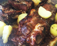 Costela de porco ao vinho