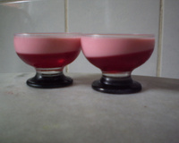 Gelatina com creme rosado