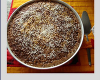 Bolo mesclado de coco e chocolate do Lúcio Cezar