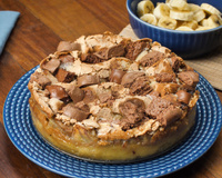 Torta de banana com chocolate aerado