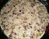 Macarronada ao molho branco com bacon e calabresa