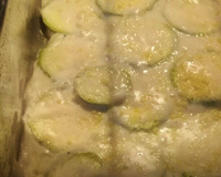 Abobrinha ao molho branco (bechamel) no forno