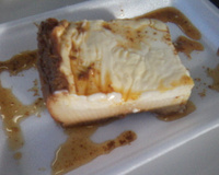 Bolo pudim de pão em calda