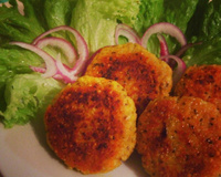 Bolinho de frango e quinoa