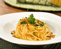 Macarrão ao alho e óleo simples