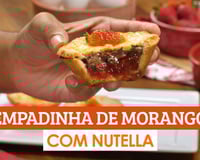Empadinha de morango com nutella