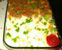 Arroz com carne moída e batata