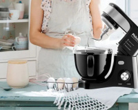 A batedeira que salva seu bolo de fubá: potência e 40% de desconto para o São João