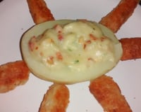 Batata recheada com requeijão e bacon