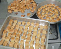 Massa para pizza, esfiha, joelho e outros salgados assados