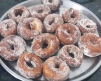 Rosquinha de leite condensado simples e fácil.