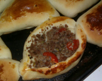 Esfiha de carne adaptada (receita turca)