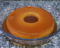 Pudim de leite com bolachas maisena