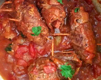 Almôndega com molho vermelho