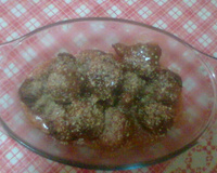 Almôndega à parmegiana (porpeta)