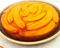 Bolo invertido de banana