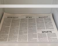 Nem papel alumínio, nem sacos plásticos: o truque do jornal na gaveta da geladeira