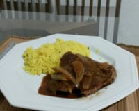 Bife acebolado com batata frita