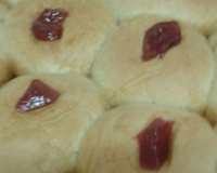 Bolo húngaro (pão doce com recheio de goiabada)