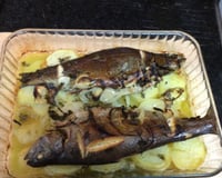 Truta assada à moda mineira