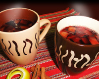 Vinho quente simples em casa: aprenda a fazer a bebida tradicional de Festa Junina!