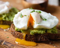 Afinal, ovo com gema mole tem salmonella? Veja o que diz a ciência sobre os riscos de infecção e como se prevenir