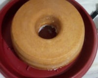 Bolo de Liquidificador com Calda de Coco