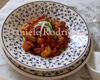 Nhoque de abóbora com molho de carne seca