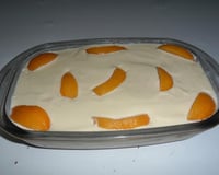 Pavê de pêssego em calda