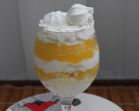 Suspiros com creme de maracujá