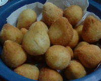 Salgadinho de festa (risóles, bolinha de queijo, coxinha)
