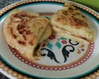 Crepioca (pão de queijo de frigideira)