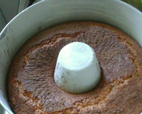 Bolo leve de aveia e granola