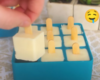 Só esse picolé cremoso de laranja pra me salvar nesse calor: receita fácil e ótima para pequenas porções