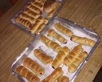 Enroladinho de salsicha assado fácil