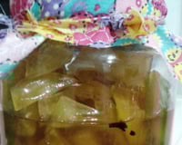 Doce de mamão verde em cubinhos