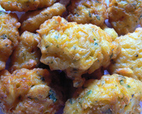 Bolinho de arroz com queijo