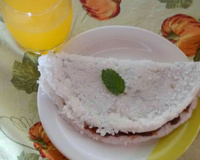 Tapioca de brigadeiro com morango