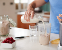 Bebida proteica: confira 5 opções para incluir mais proteína na dieta pré-treino