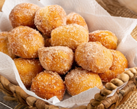 O bolinho de chuva fica deformado porque você erra na quantidade de farinha: aqui está a receita infalível