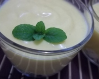 Suspiros com creme de manga