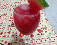 Caipirinha de melancia
