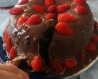 Bolo bombom de morango