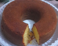 Bolo de laranja inteira