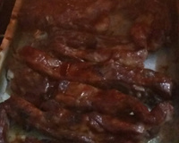 Costela de porco com molho barbecue