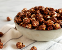 Pipoca doce de chocolate: receita fácil é a favorita aqui em casa, a família toda devora em minutos!